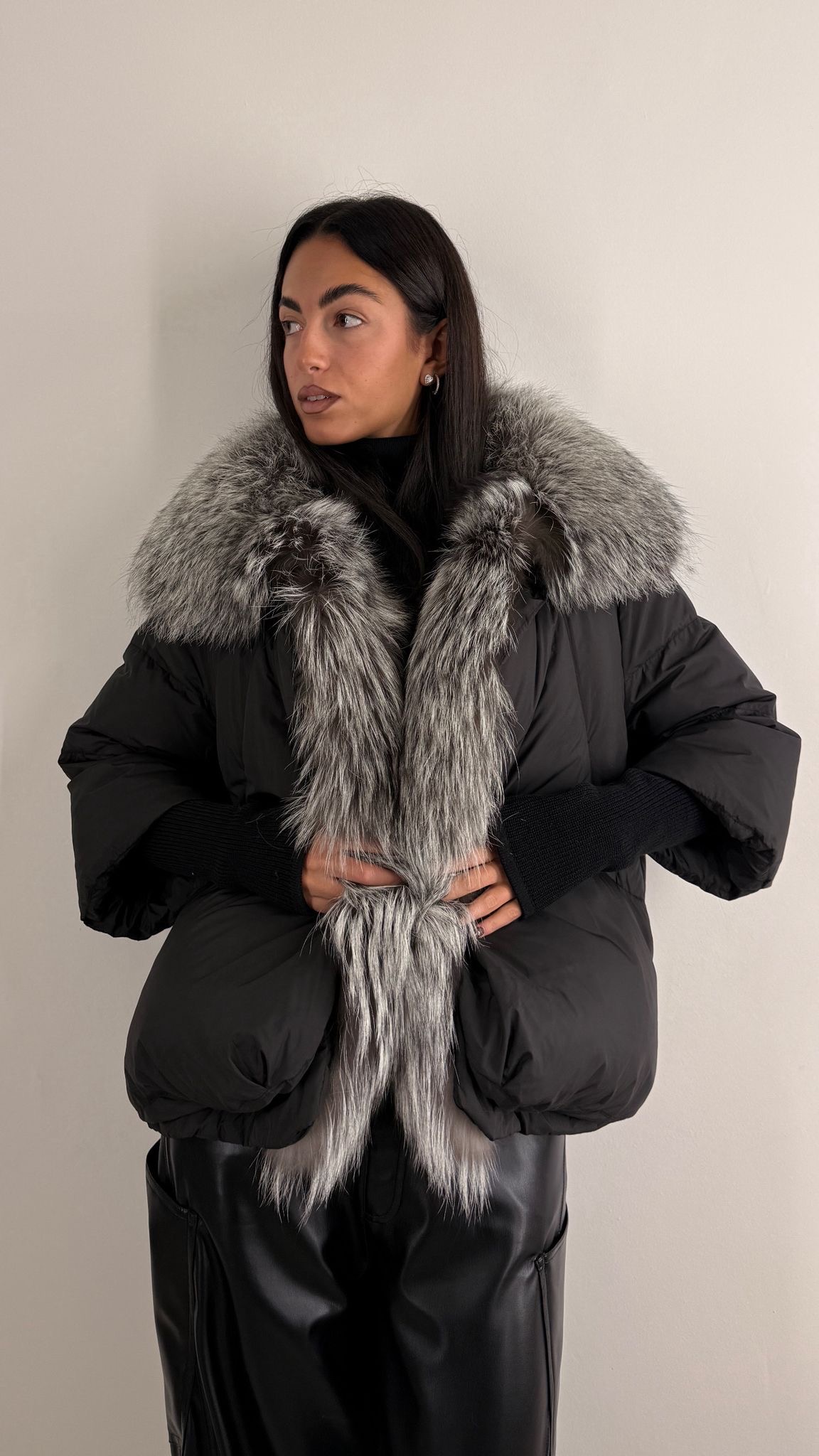 301 Bomber con pelliccia staccabile e spille